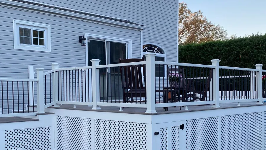 Custom Decks and Porches